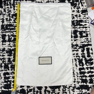 Large Gucci draw string dust bag
